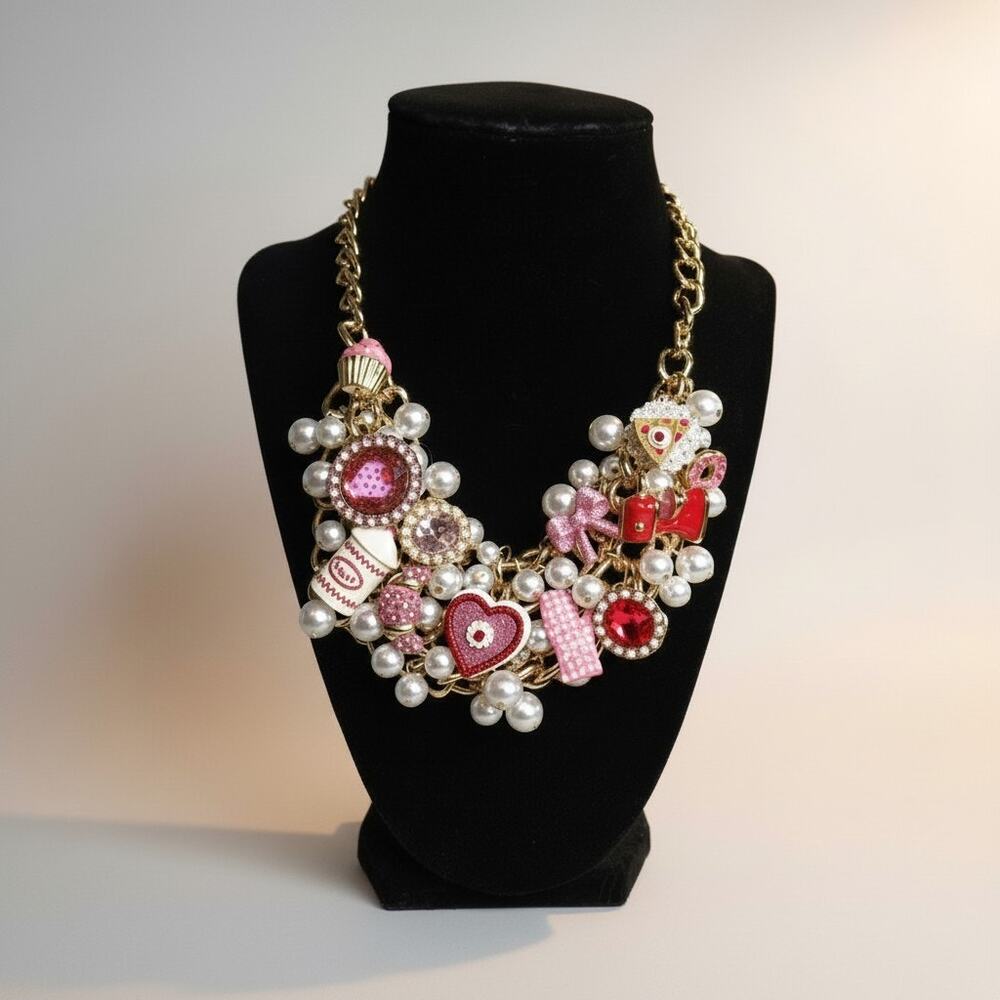 Betsey Johnson Bakers Babycakes Bib Necklace Cupcake Dessert NWT Gold Tone